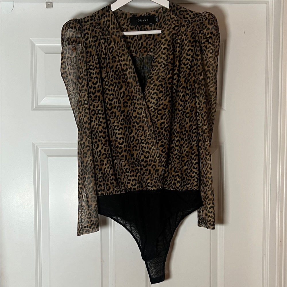 Elegant Leopard Print Sheer Bodysuit